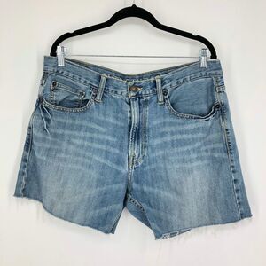 AMERICAN EAGLE Relaxed‎ Cut Off Denim Shorts
